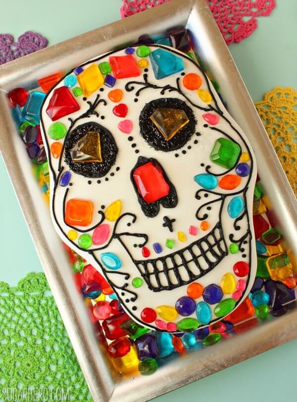 Skull Cake for Dia de los Muertos