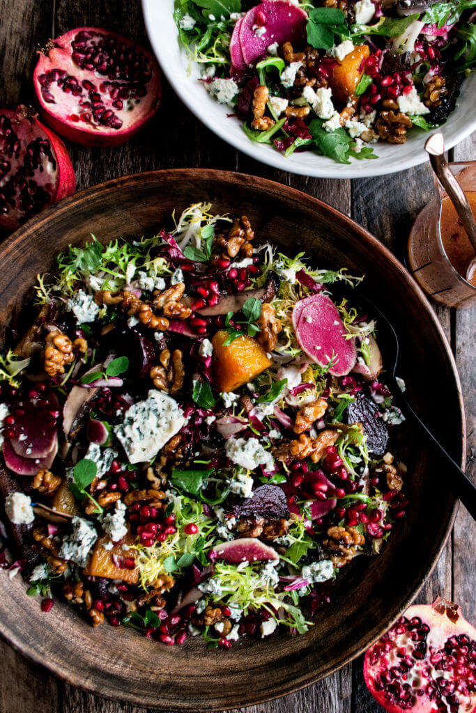 Christmas Salad With Pomegranate Vinaigrette
