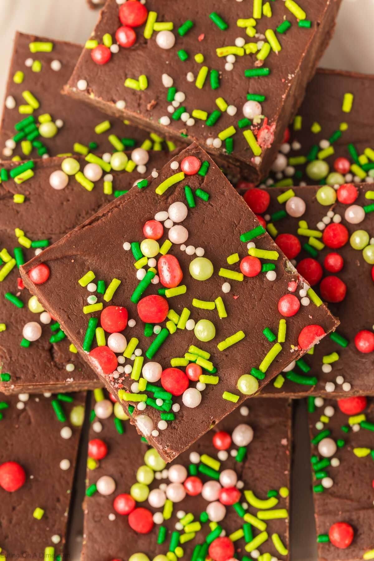 4-Ingredients Christmas Fudge
