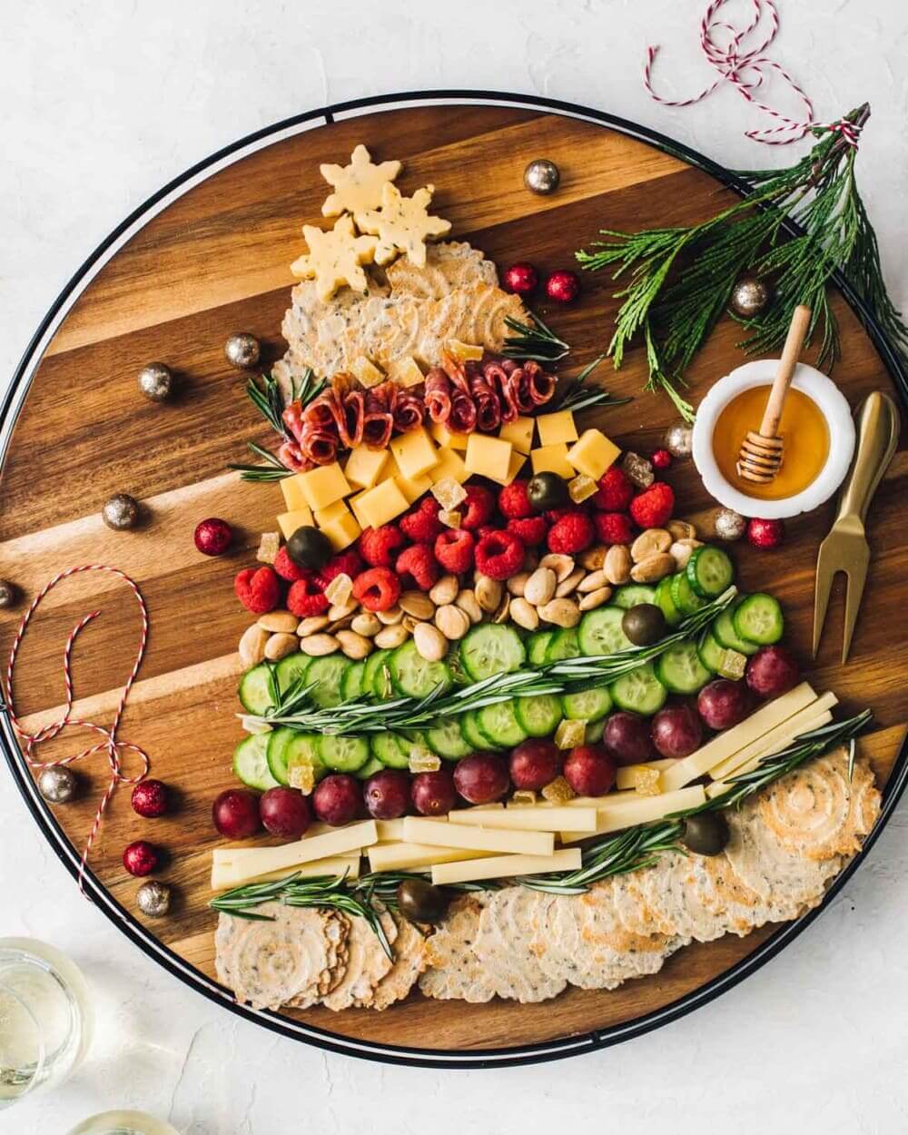 Christmas Tree Charcuterie Board (Beginner Level)