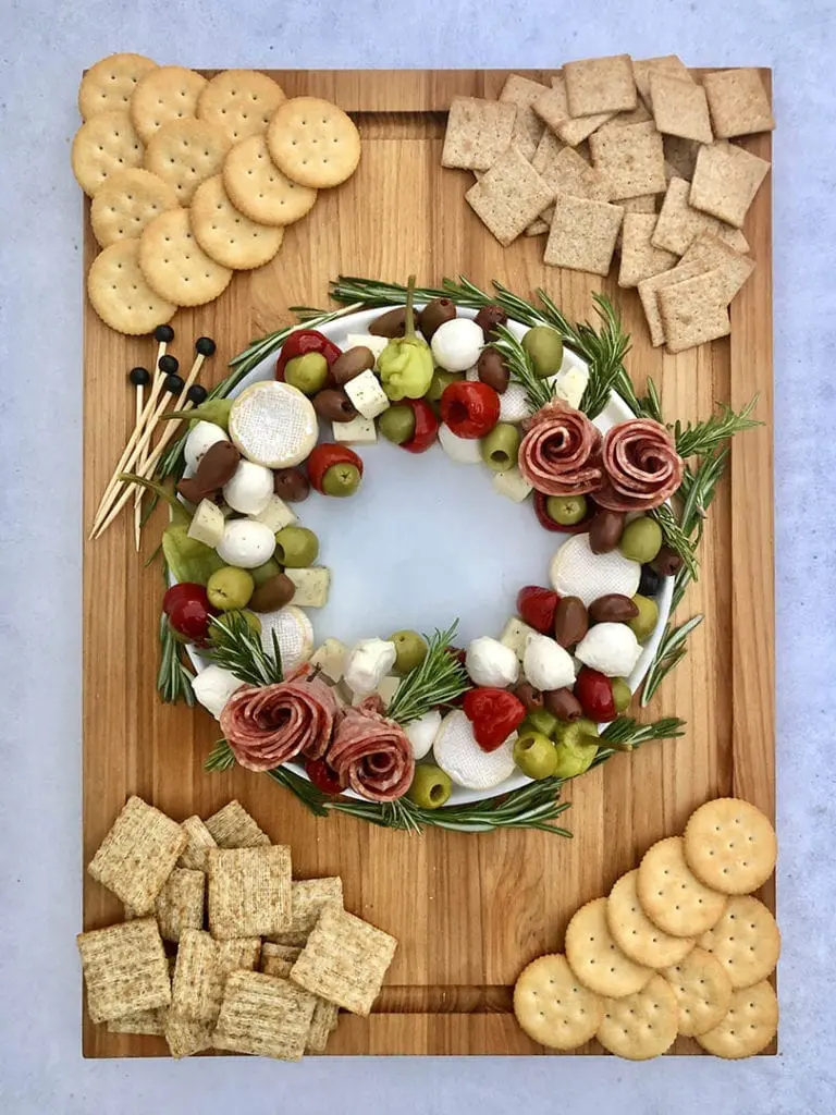 Christmas Wreath Charcuterie Cheese Board