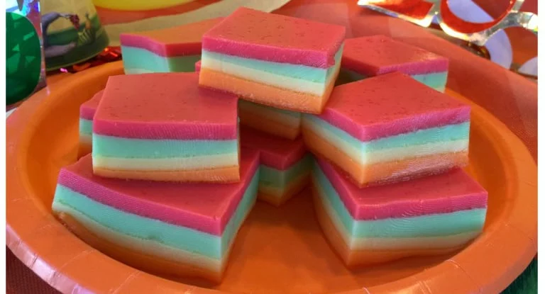 Layered Finger Jello For Holidays