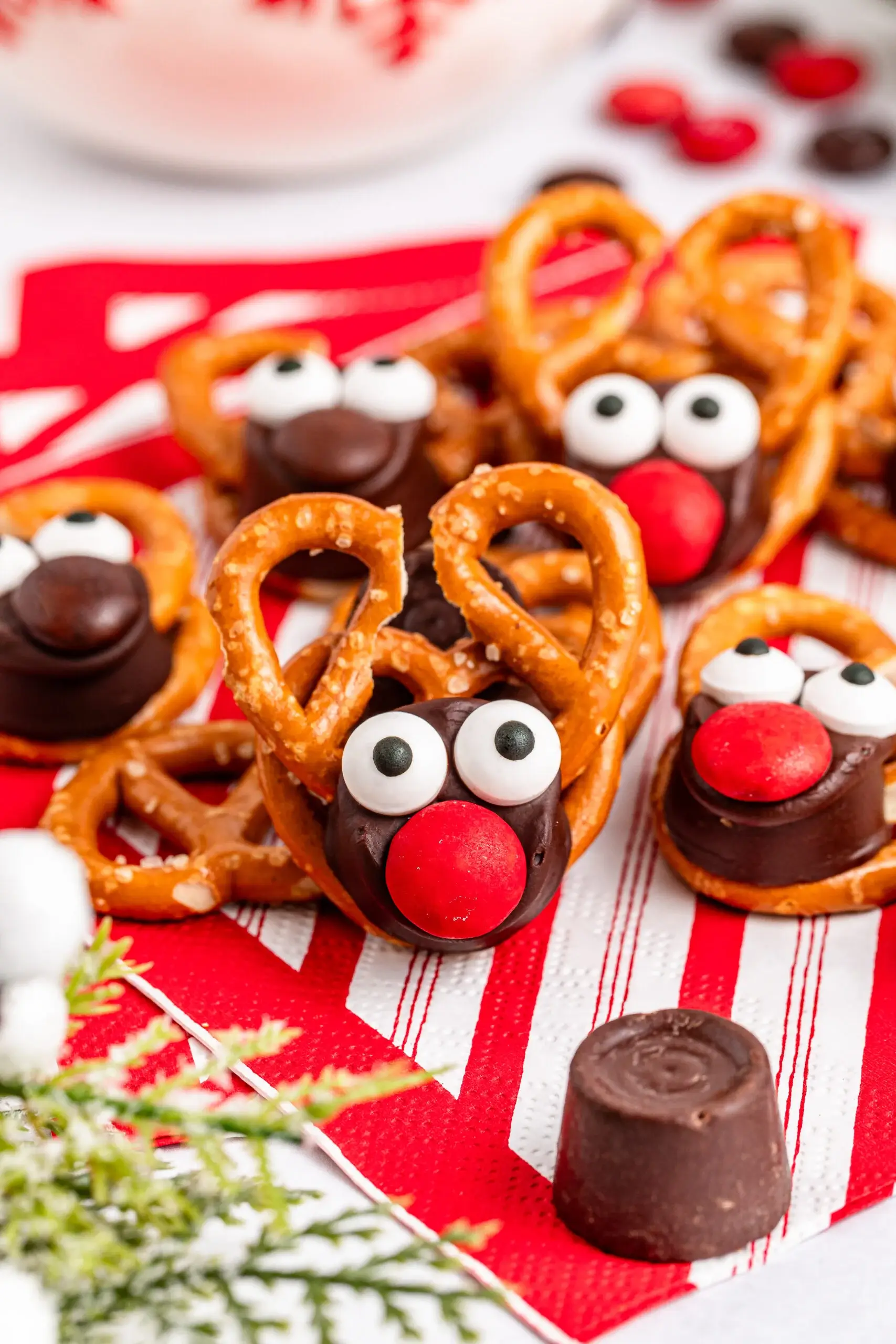 Reindeer Rolo Pretzels