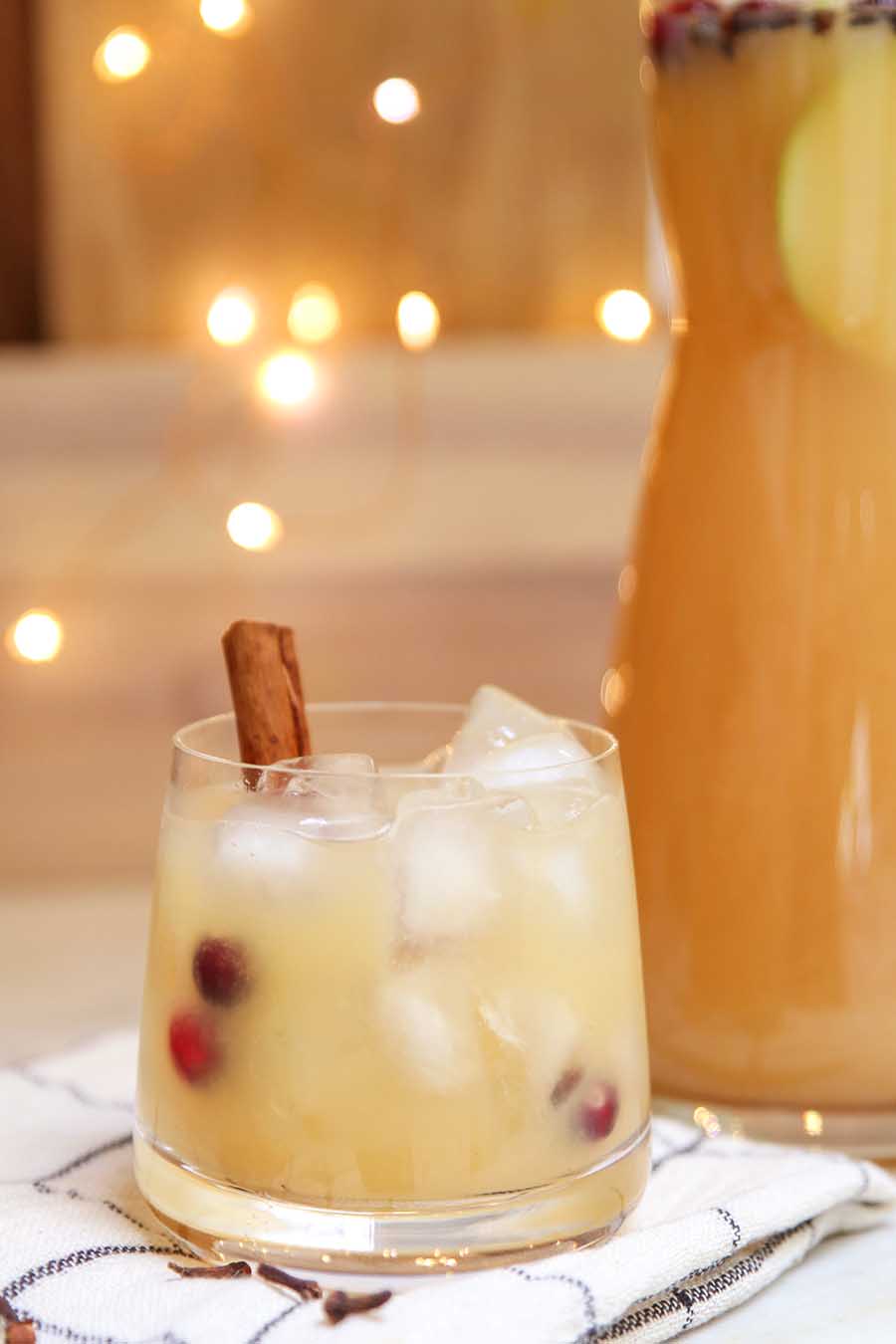 Thanksgiving Punch - Non-Alcoholic Spicy Pear Punch