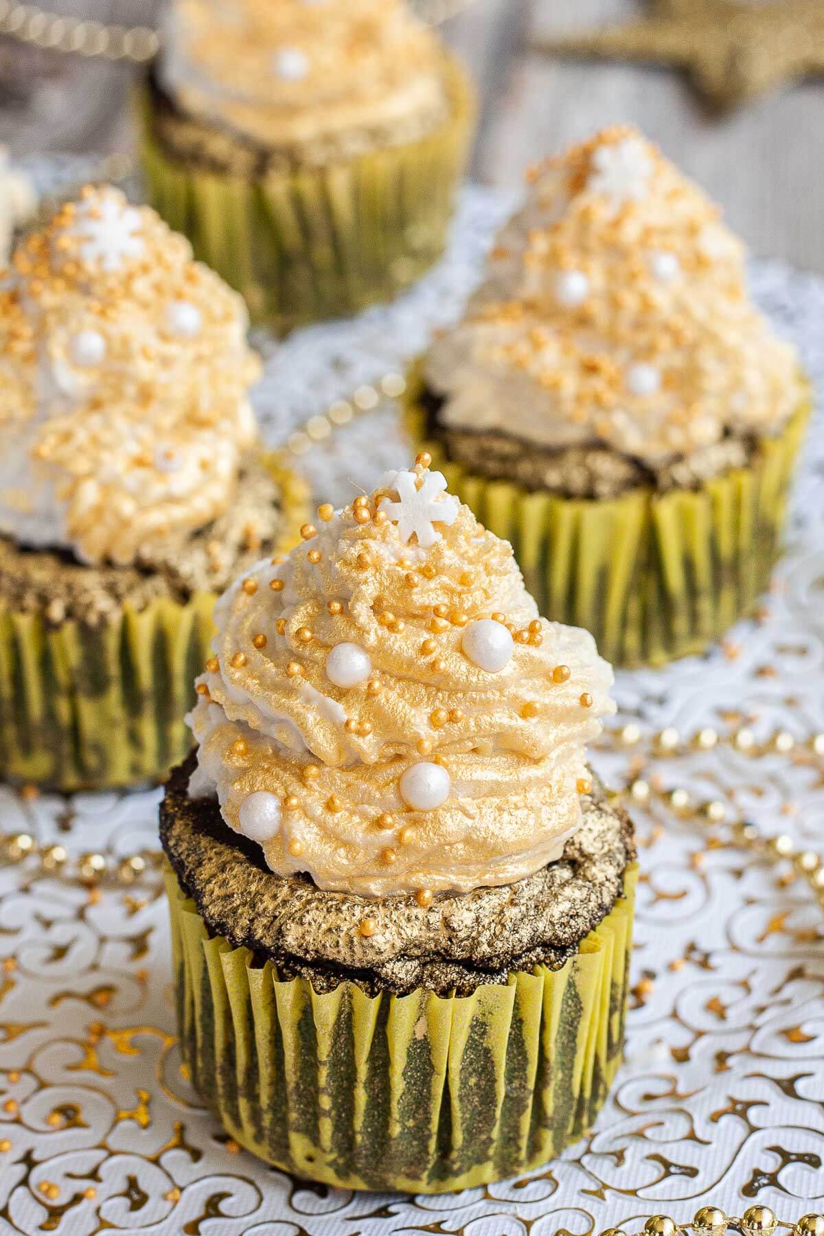 Fudgy Vegan Brownie Cupcakes