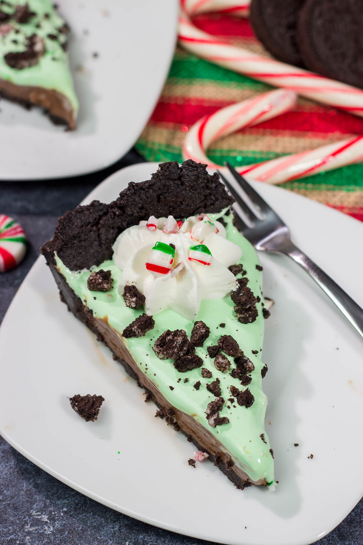 No-Bake Mint Chocolate Pie