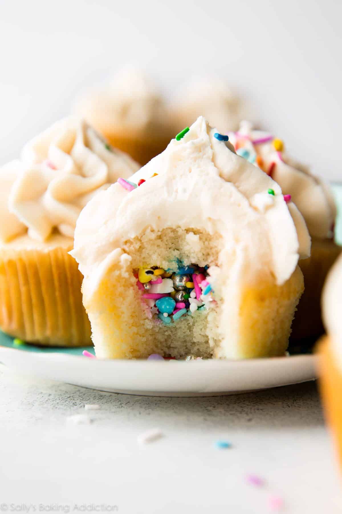 Party Piñata Cupcakes