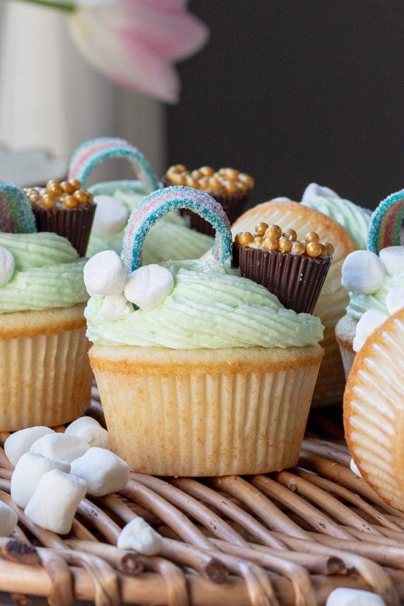 Pot Of Gold Cupcakes