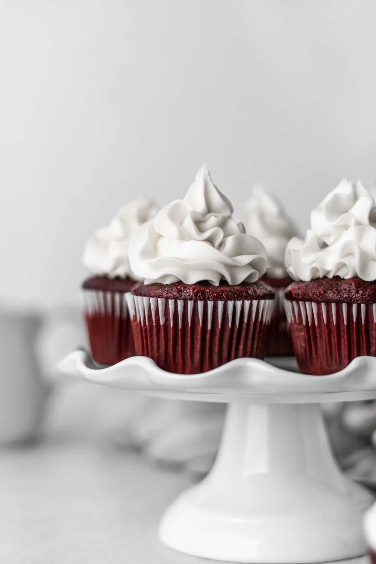 Vegan Red Velvet Cupcakes With Cream Cheese Frosting