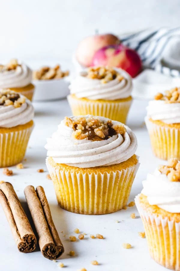 Apple Crisp Cupcakes