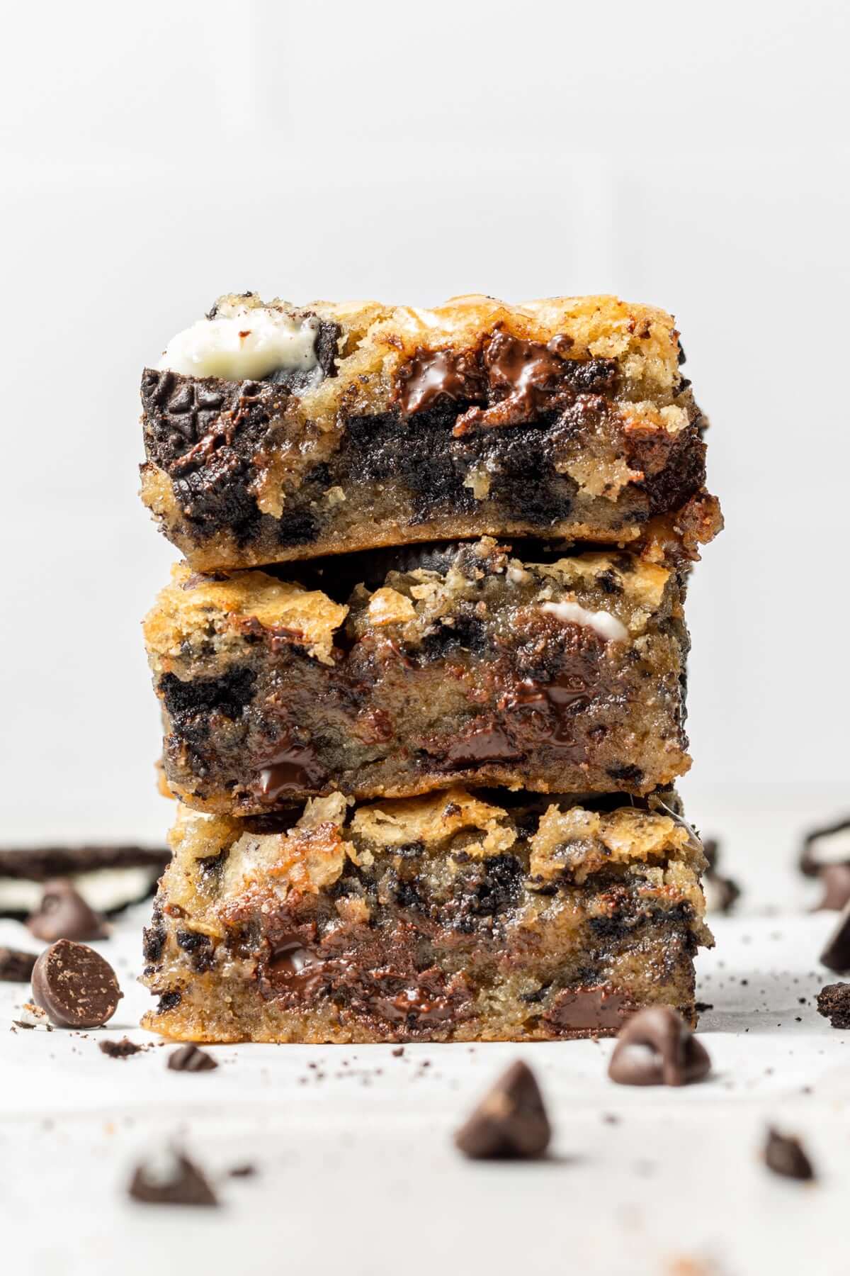 Oreo Blondies