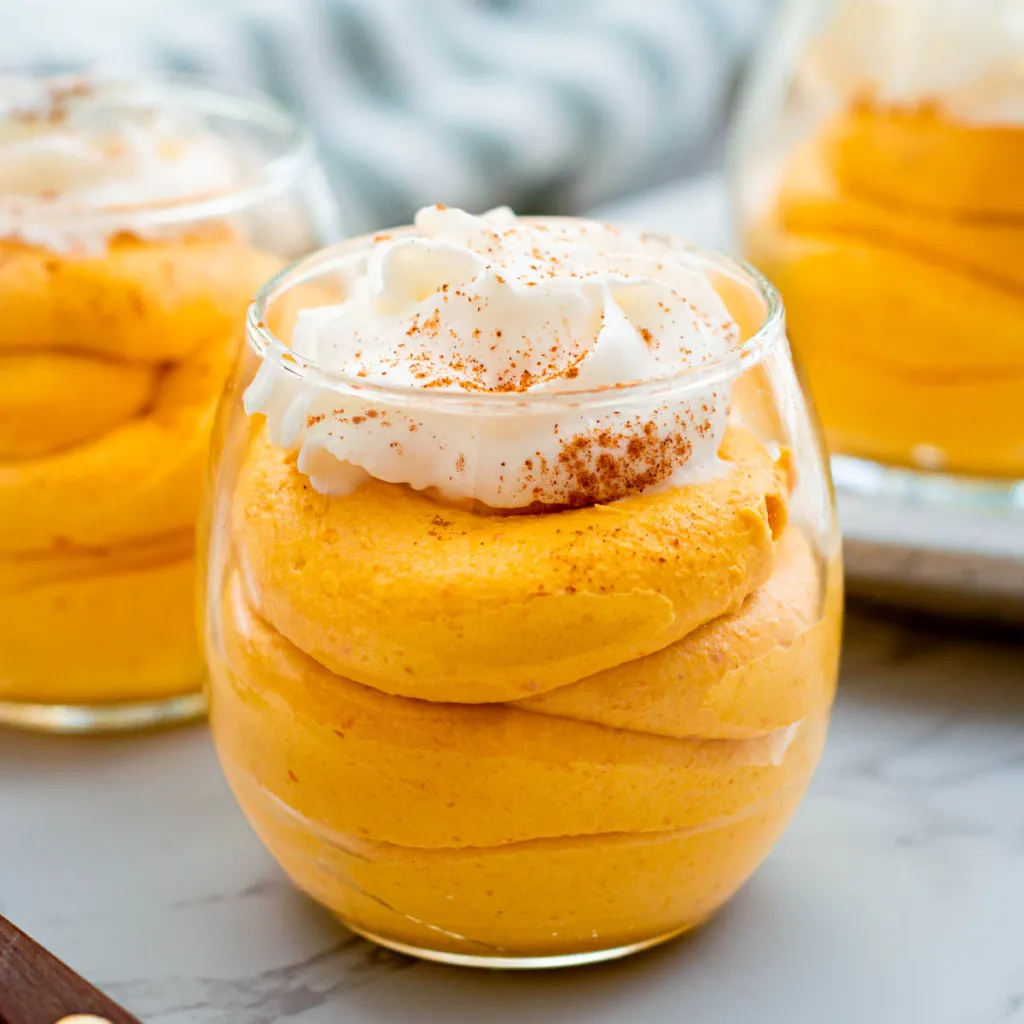 3-Ingredient Pumpkin Fluff - Easy No Bake Dessert