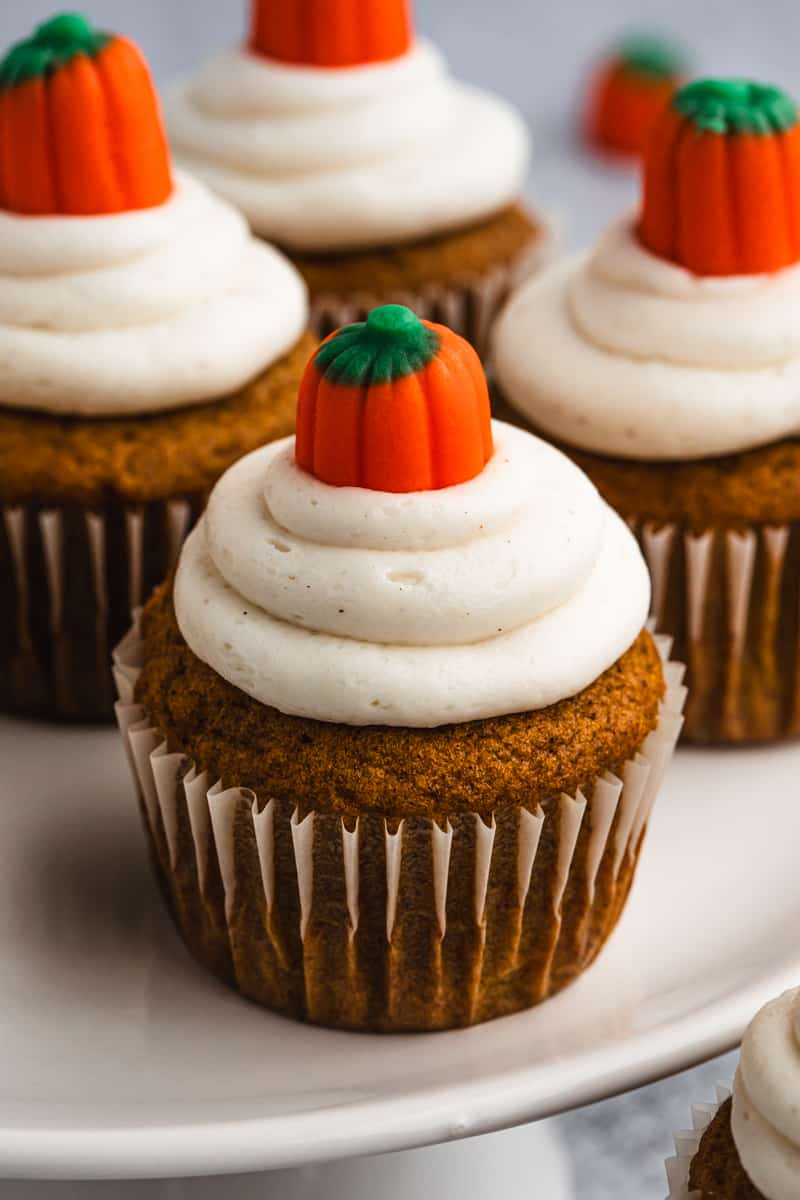 Pumpkin Cupcakes with Cinnamon Cream Cheese Frosting