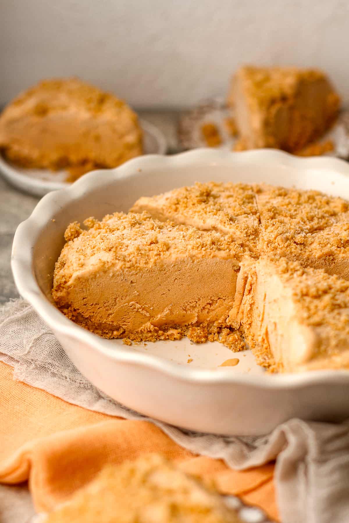 Pumpkin Ice Cream Pie