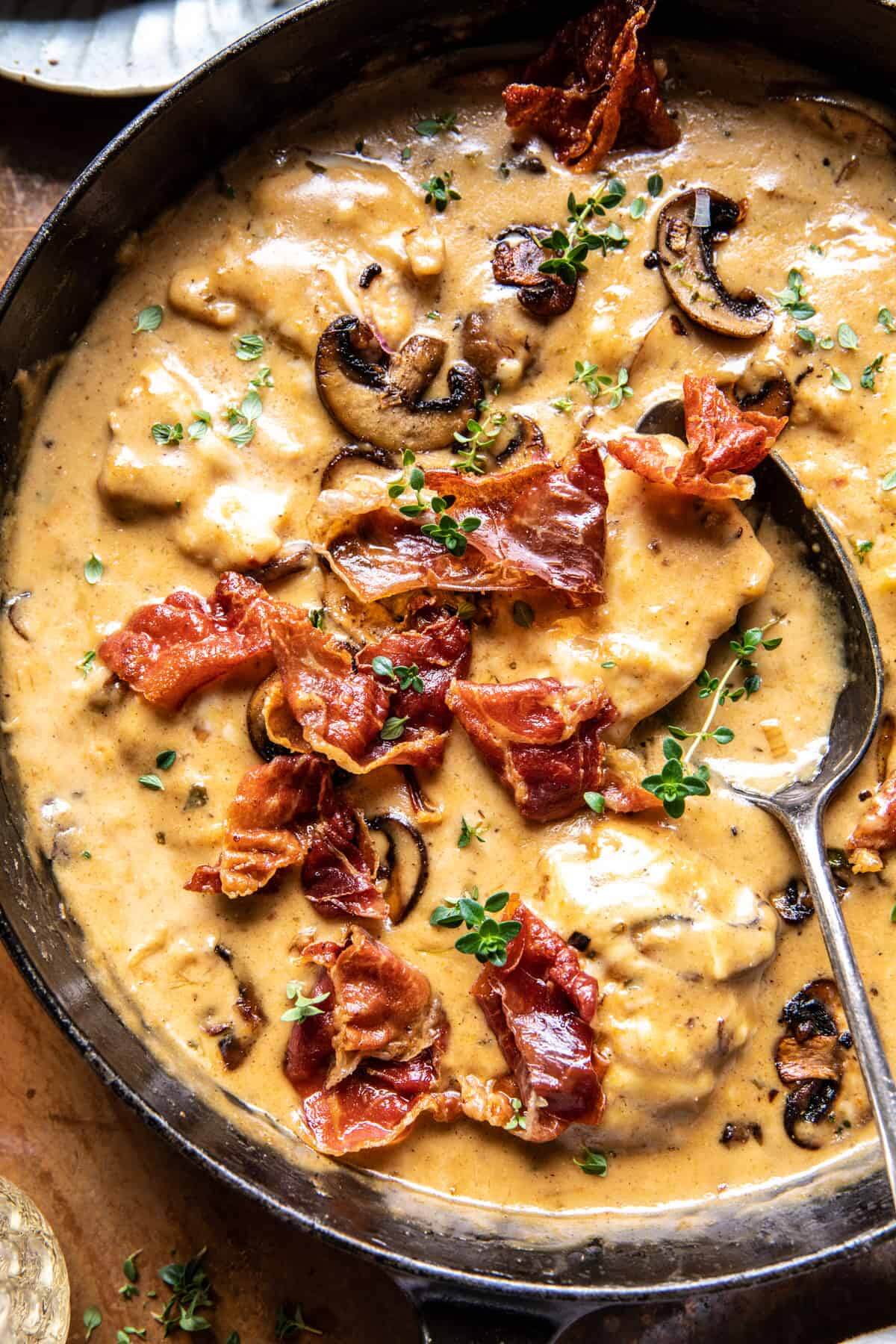 Smothered Chicken In Mushroom Wine Pan Sauce