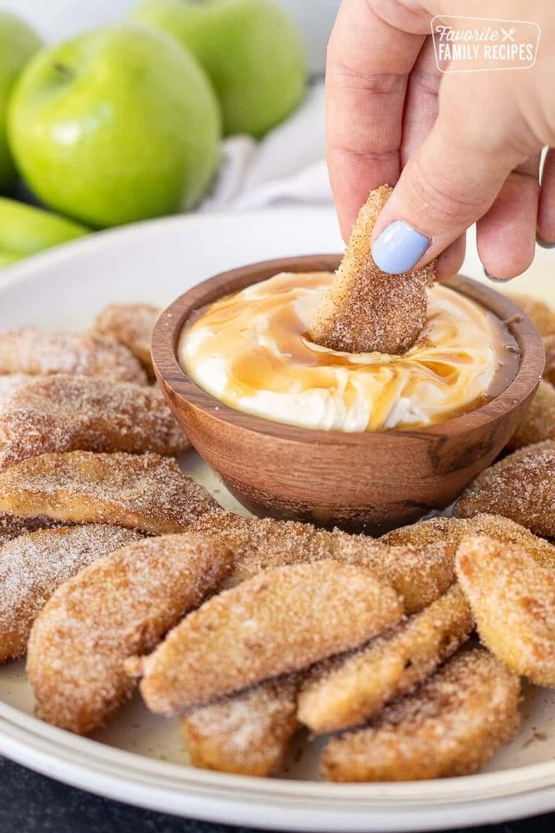 Apple Fries With Caramel Cream Dip