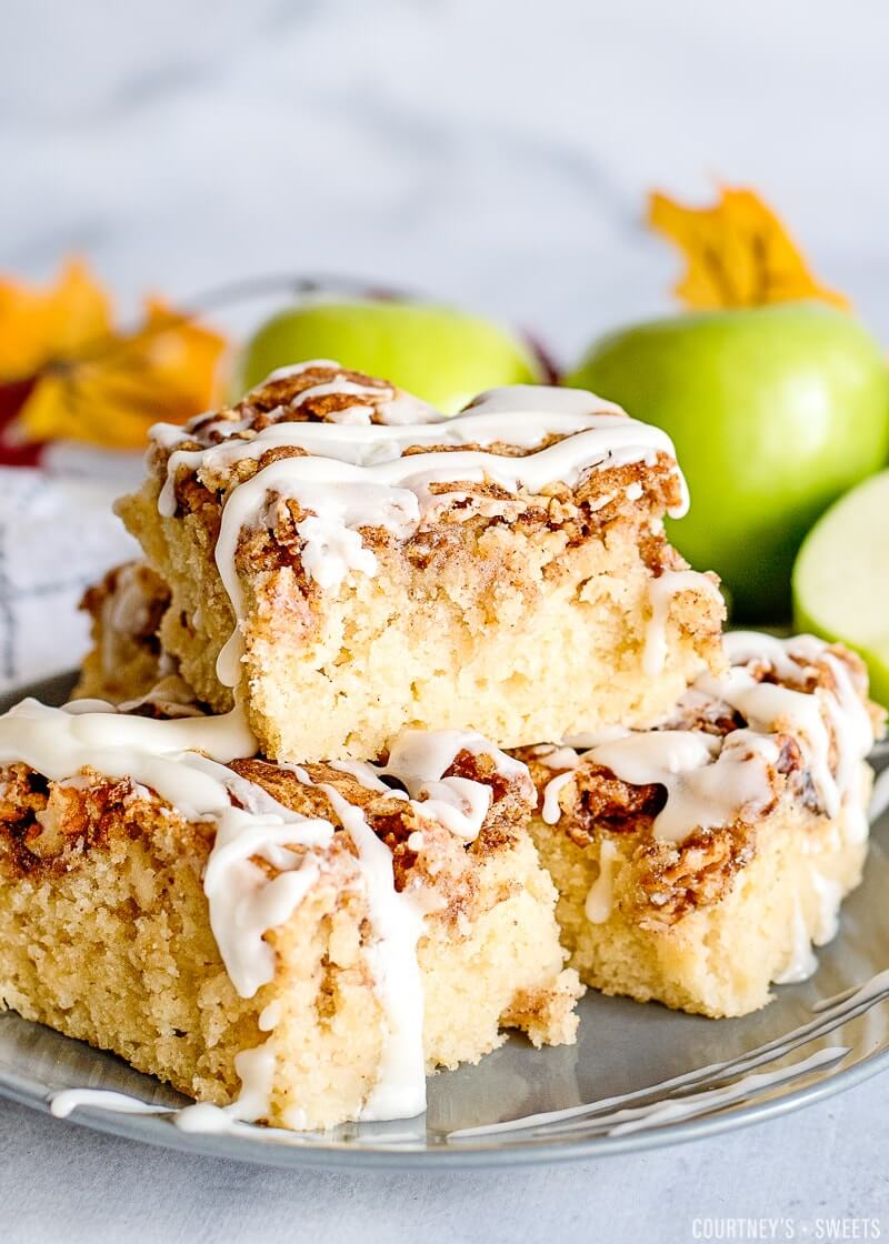 Apple Fritter Breakfast Cake