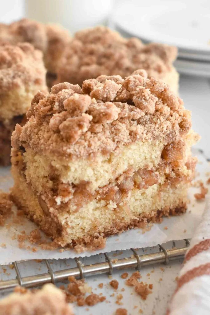 Apple Streusel Coffee Cake
