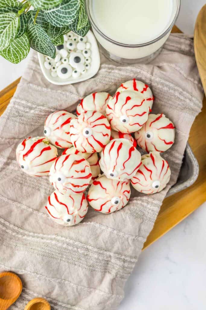 Bloody Eyeball Truffles