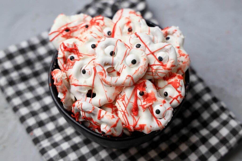 Bloody Ghost Pretzels