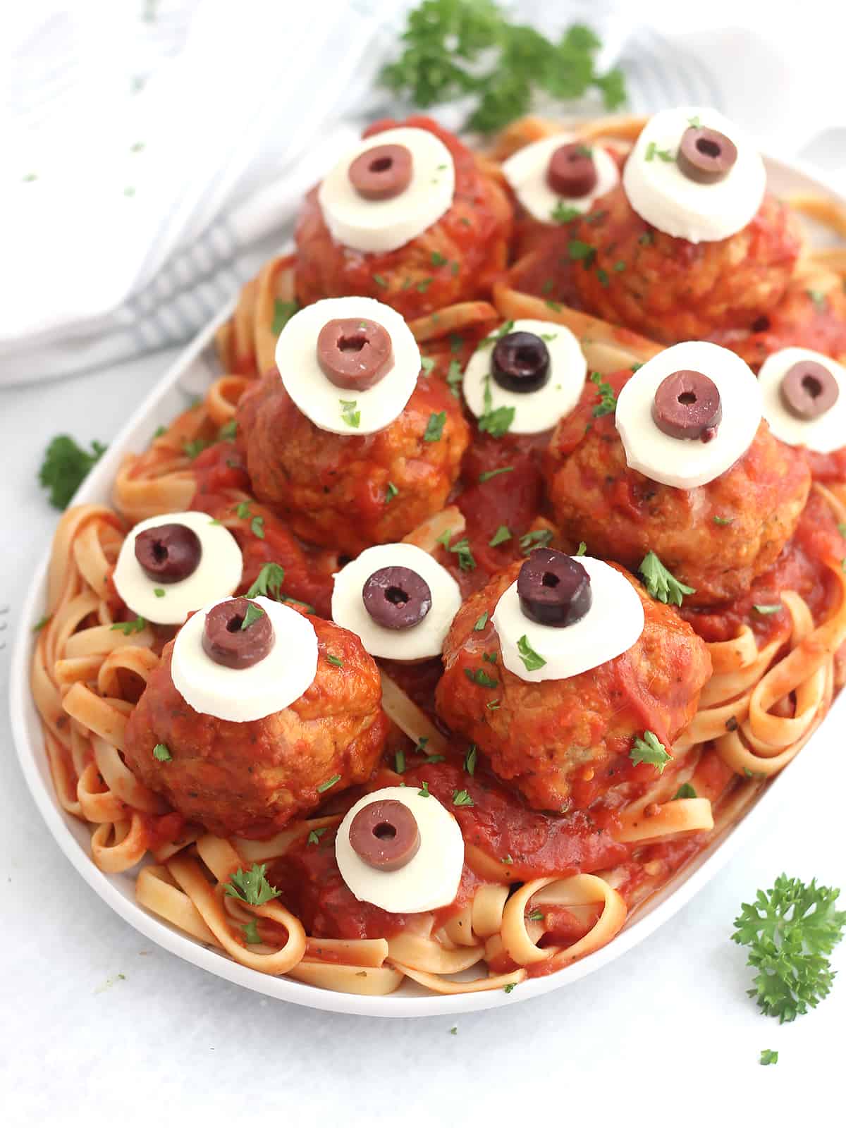 Creepy Pasta Recipe (Halloween Spaghetti and Meatball Eyeballs)