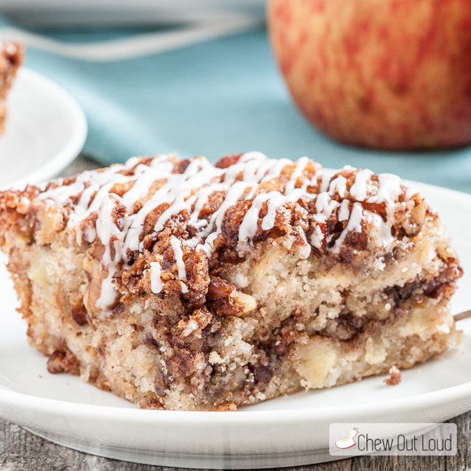 Easy Apple Coffee Cake