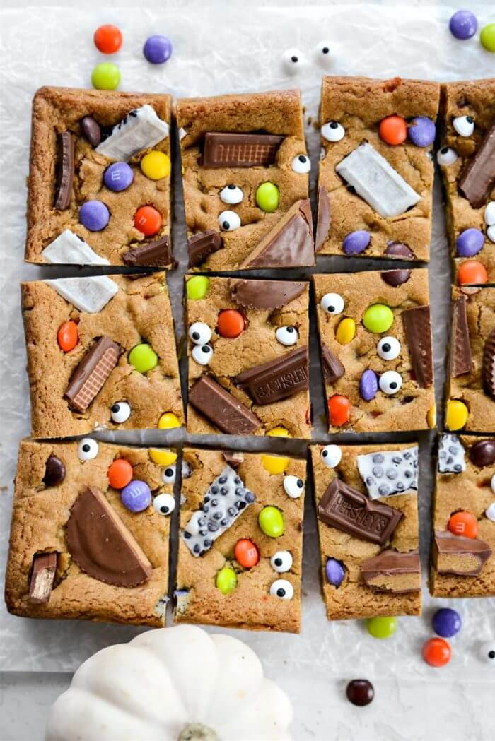 Halloween Candy Cookie Bars