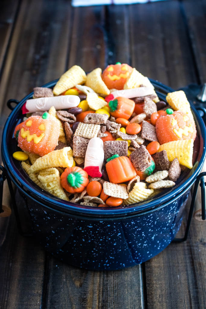 Halloween Hash Snack Mix