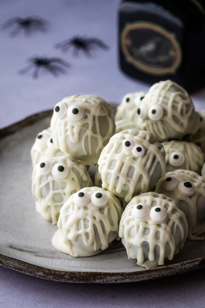 Halloween Oreo Truffles