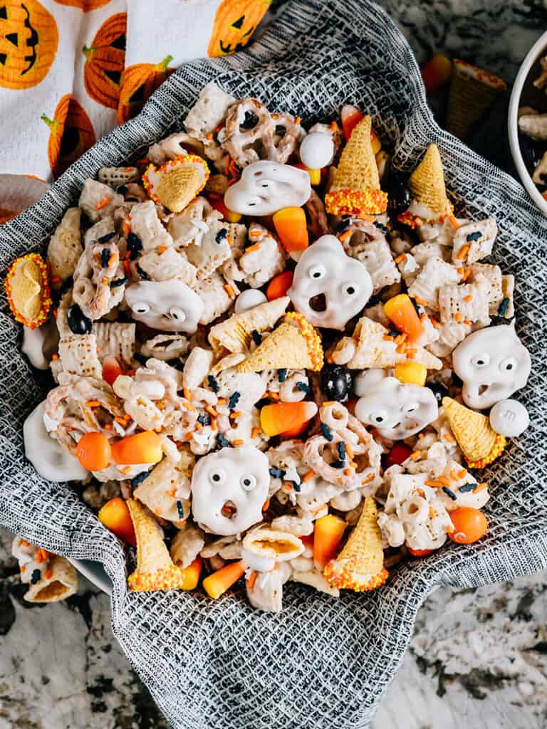 Halloween Sppoky Face Party Mix
