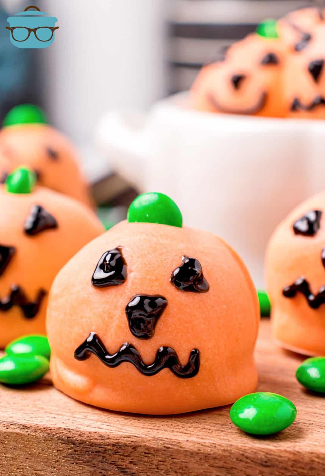 Jack-O-Lantern Oreo Balls