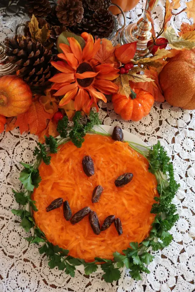 Jack-O-Lantern Salad