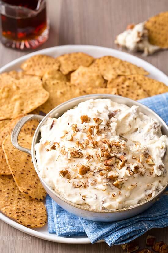 Maple Pecan Cheesecake Dip