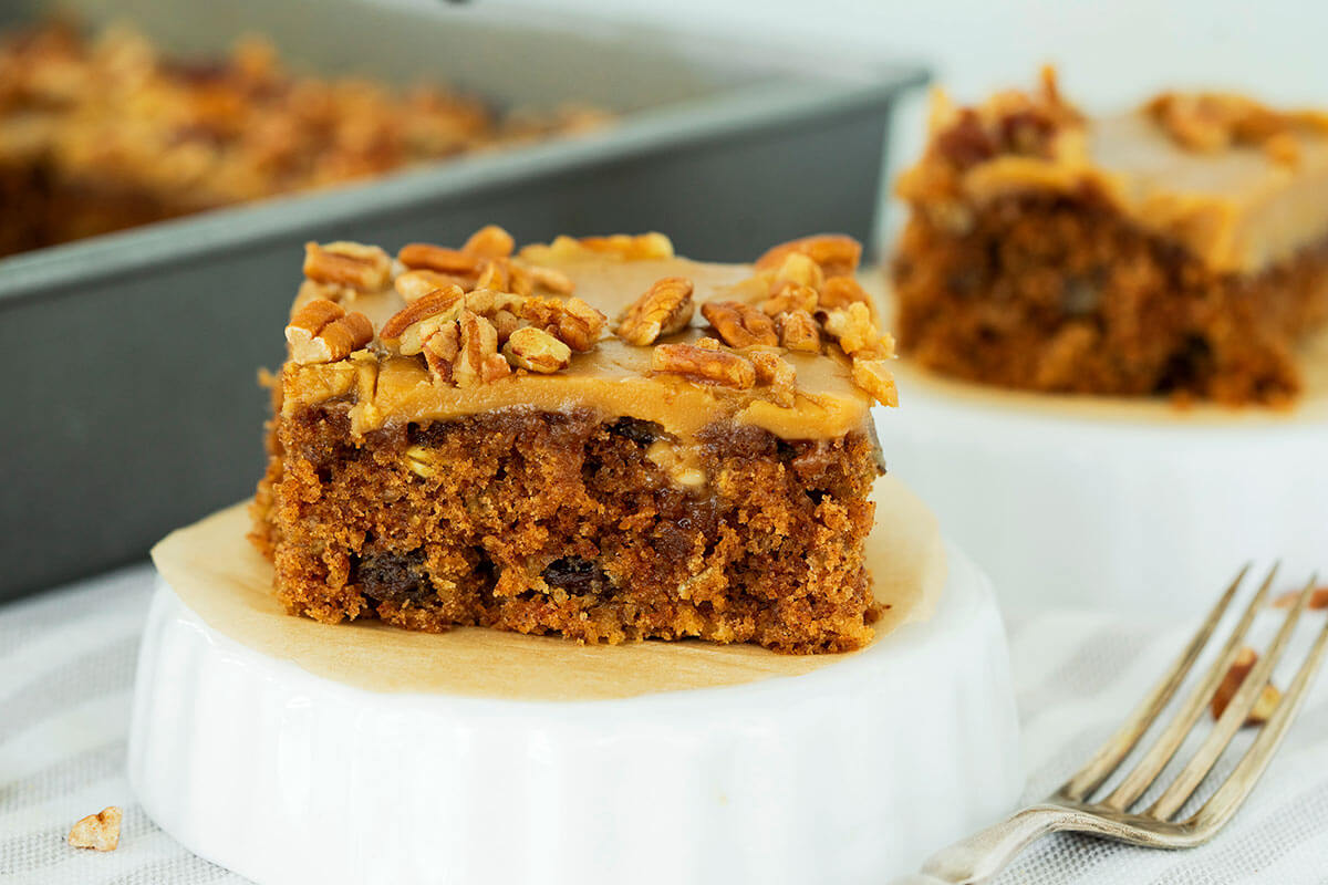 Oatmeal Cake with Caramel Icing