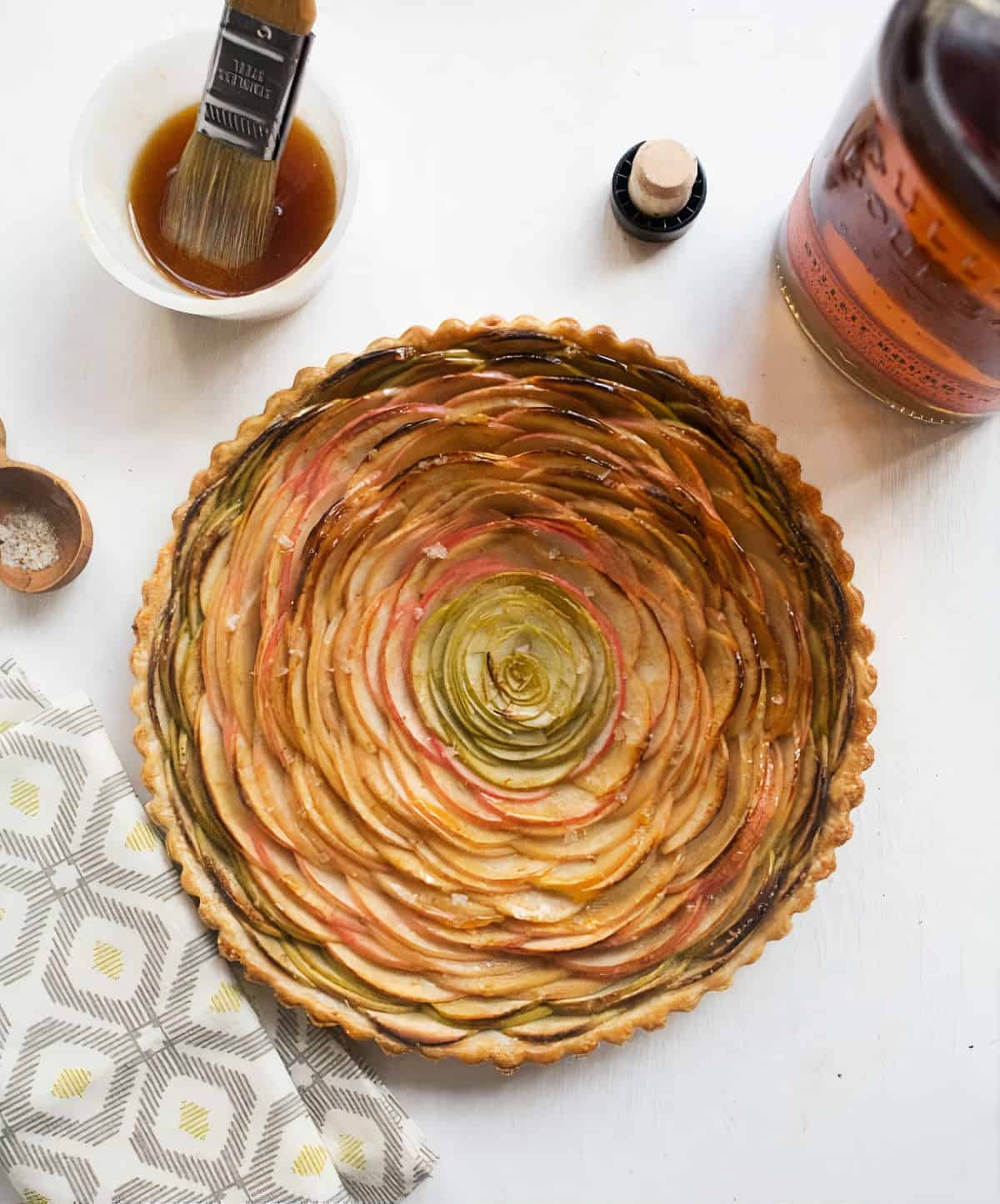 Rose Apple Pie