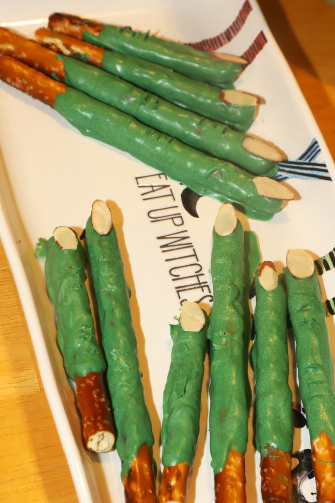 Wicked Witch Finger Dipped Pretzels