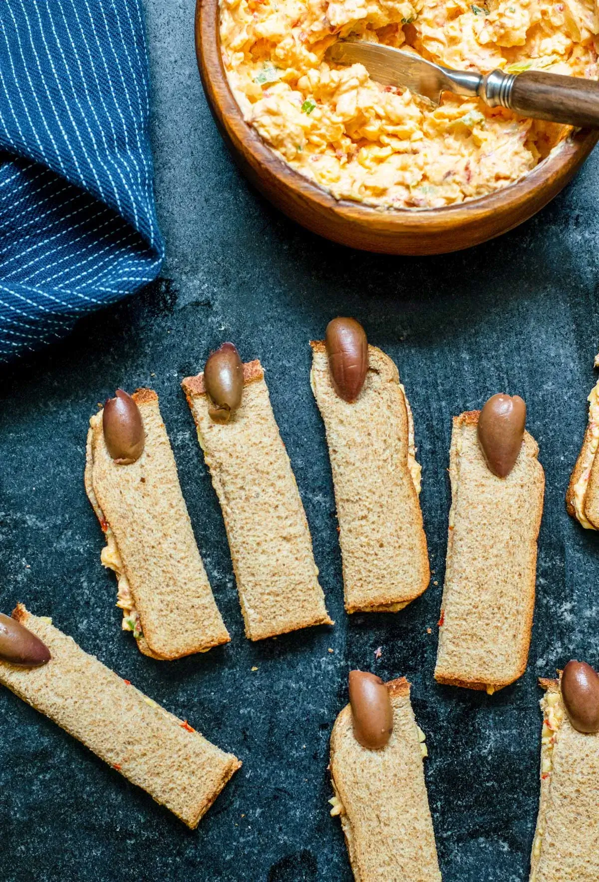 Creepy Finger Sandwiches (Halloween Sandwiches)