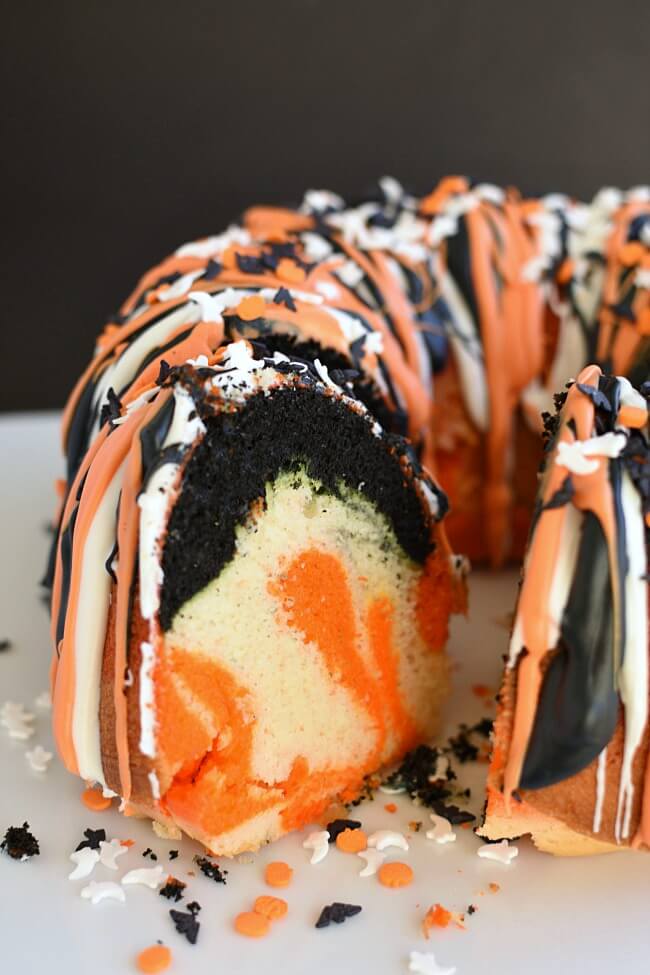 Easy Halloween Bundt Cake Recipe