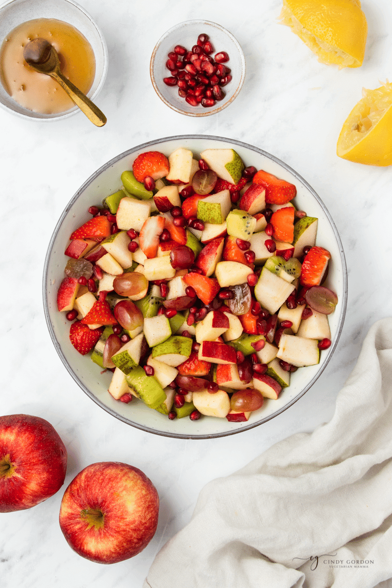 Easy Thanksgiving Fruit Salad Recipe