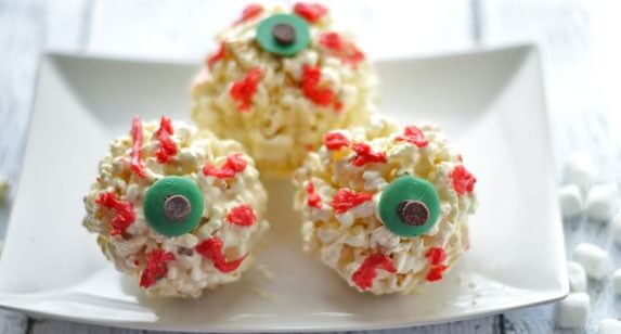 Halloween Eyeball Popcorn Balls