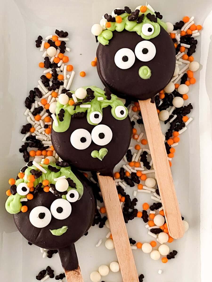Halloween Oreo Pops