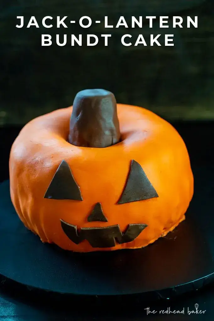 Jack-O-Lantern Bundt Cake