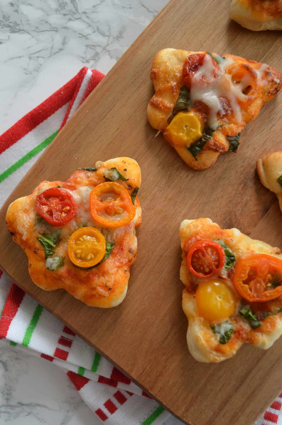 Mini Christmas Tree Pizzas