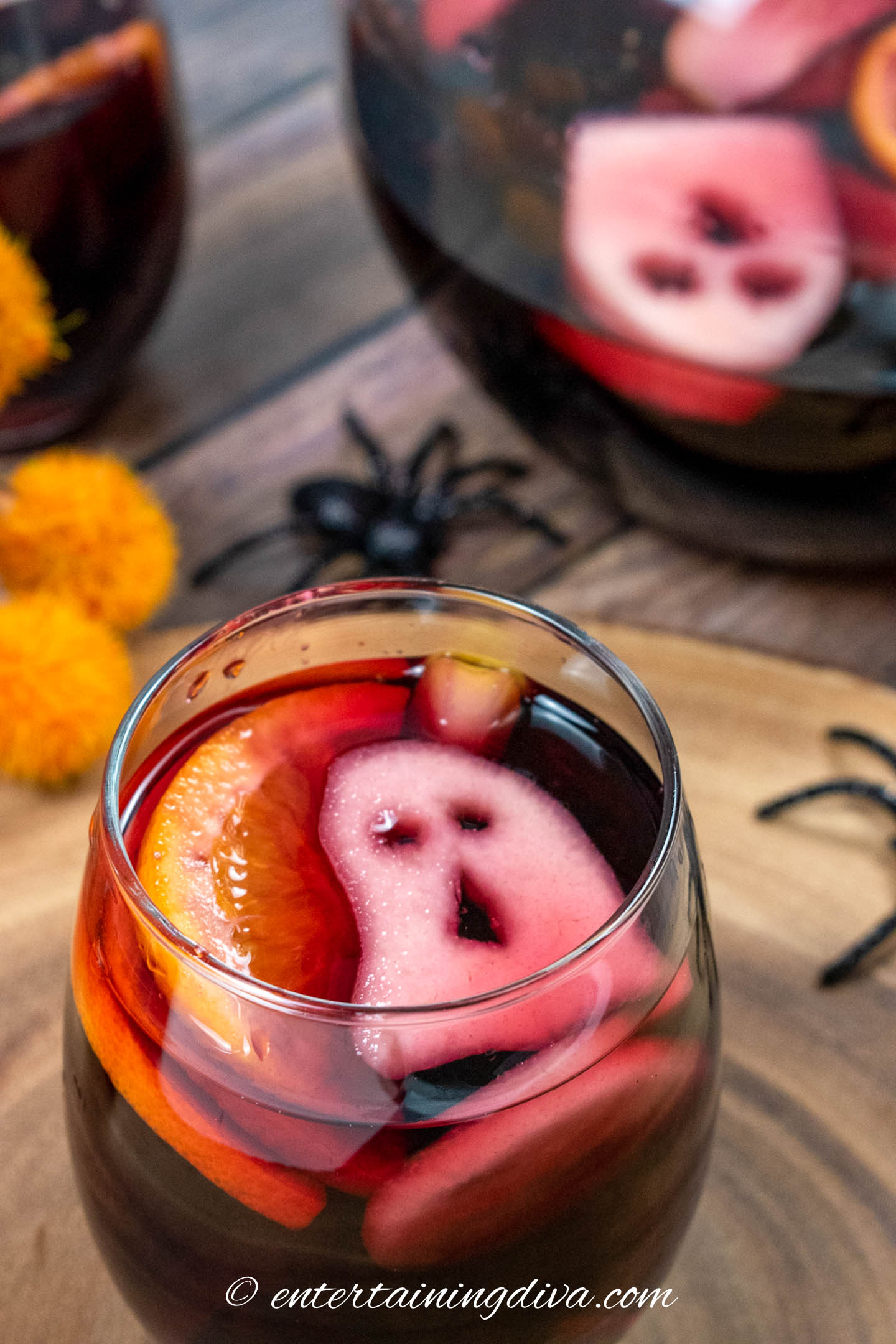Spooky Blackberry Halloween Sangria With Red Wine