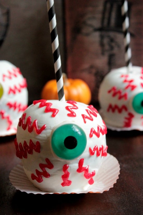 Spooky Chocolate Caramel Apple Eyeballs