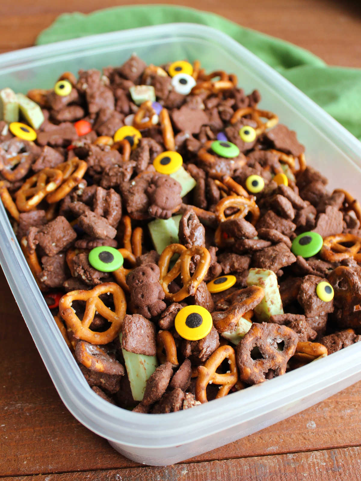 Sweet Halloween Snack Mix