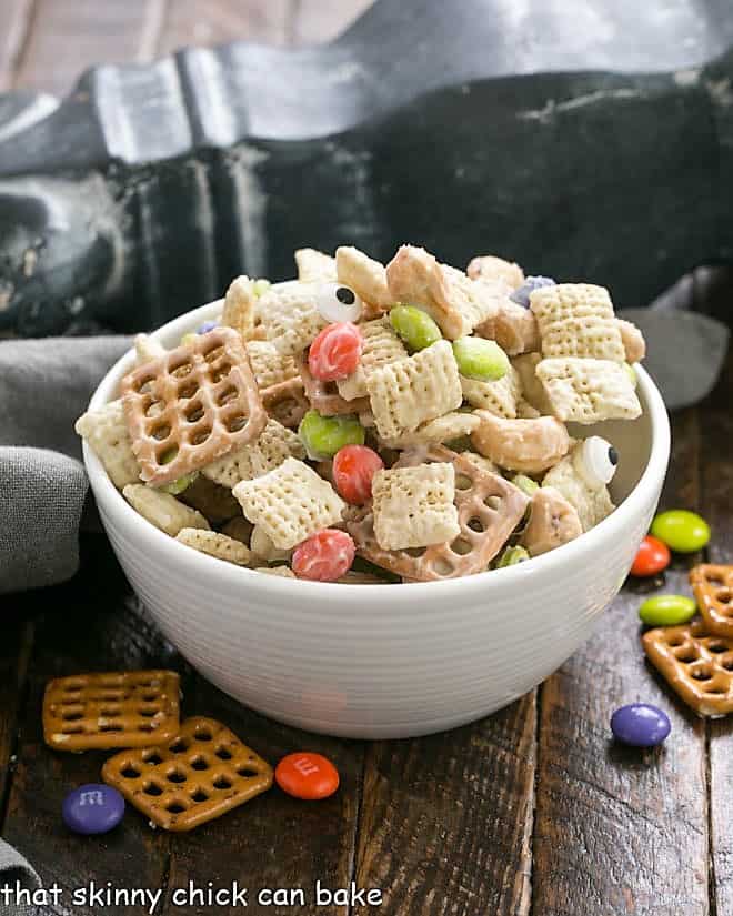 White Chocolate Monster Munch (Halloween Chex Mix)