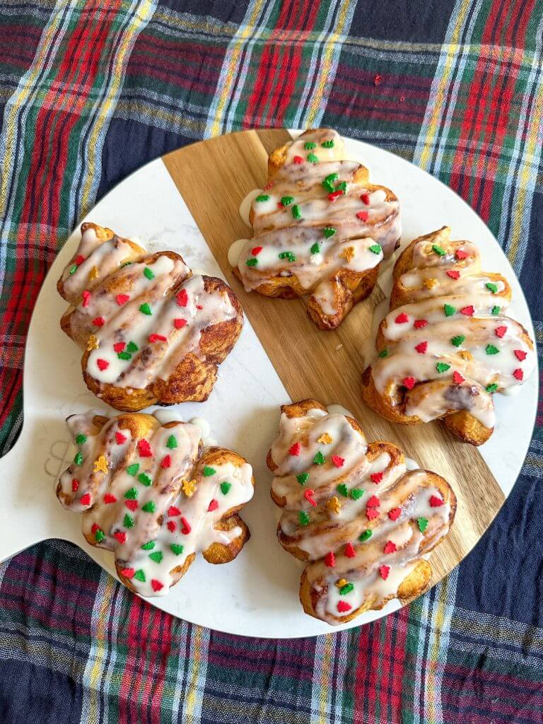 Christmas Tree Cinnamon Rolls