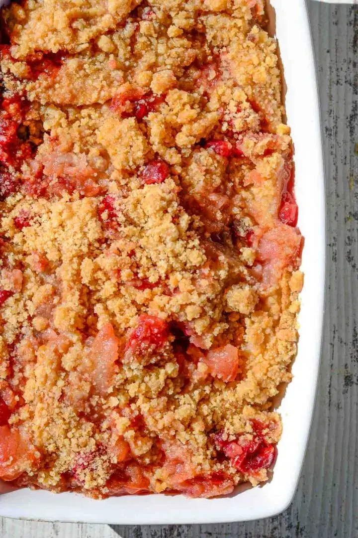 Easy Cranberry Apple Crumble