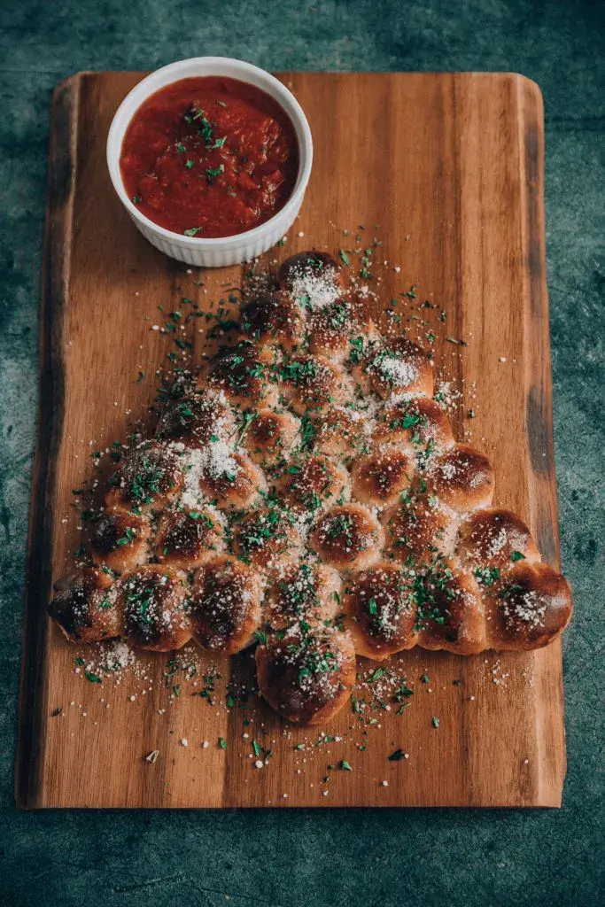 Ooey Gooey Cheesy Pull-Apart Christmas Tree Bread